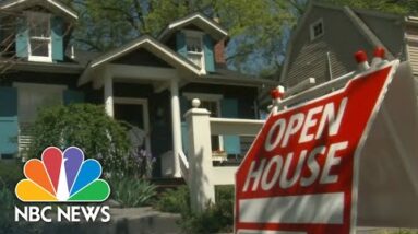 Mortgage Charges Hover As Housing Market Cools